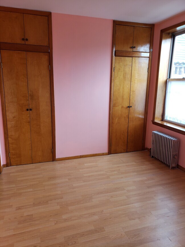 Building Photo - 1860 Bay Ridge Pkwy