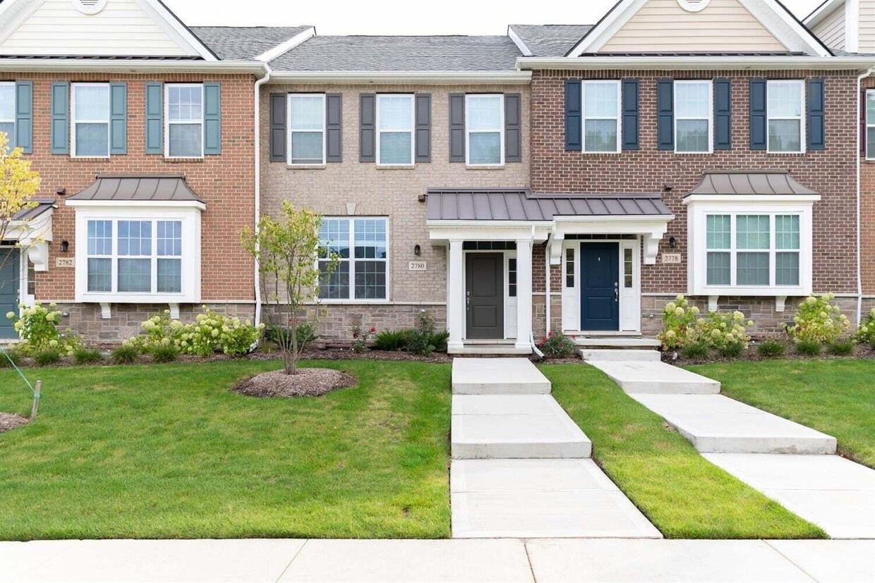 Foto principal - 2780 Ashcombe Dr.