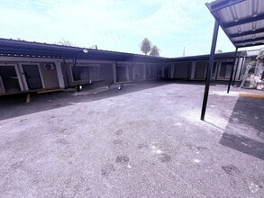 Building Photo - 3315 San Agustin Ave