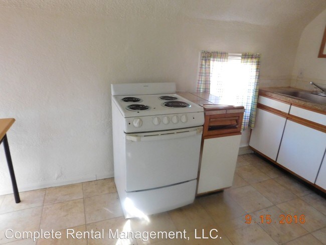 Foto del edificio - 723 E 2nd St