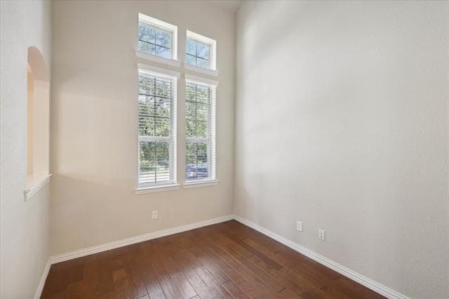 Building Photo - 4341 Kestrel Way