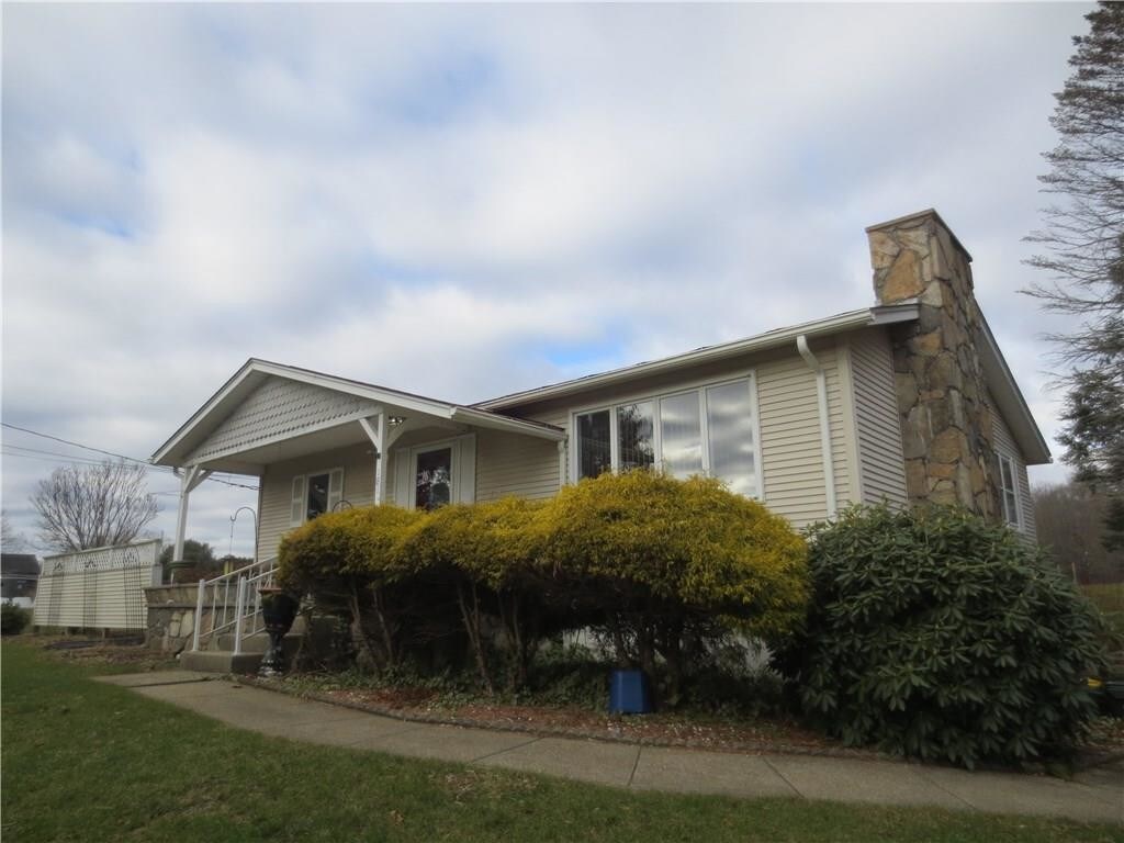 Primary Photo - 181 Austin Ave
