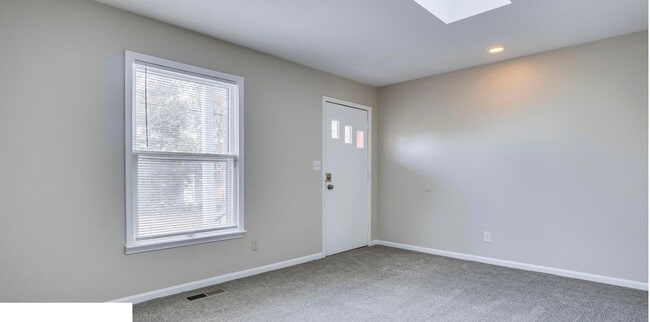 Foto del edificio - 2BR/1BA Apartment For Rent Near NuLu!