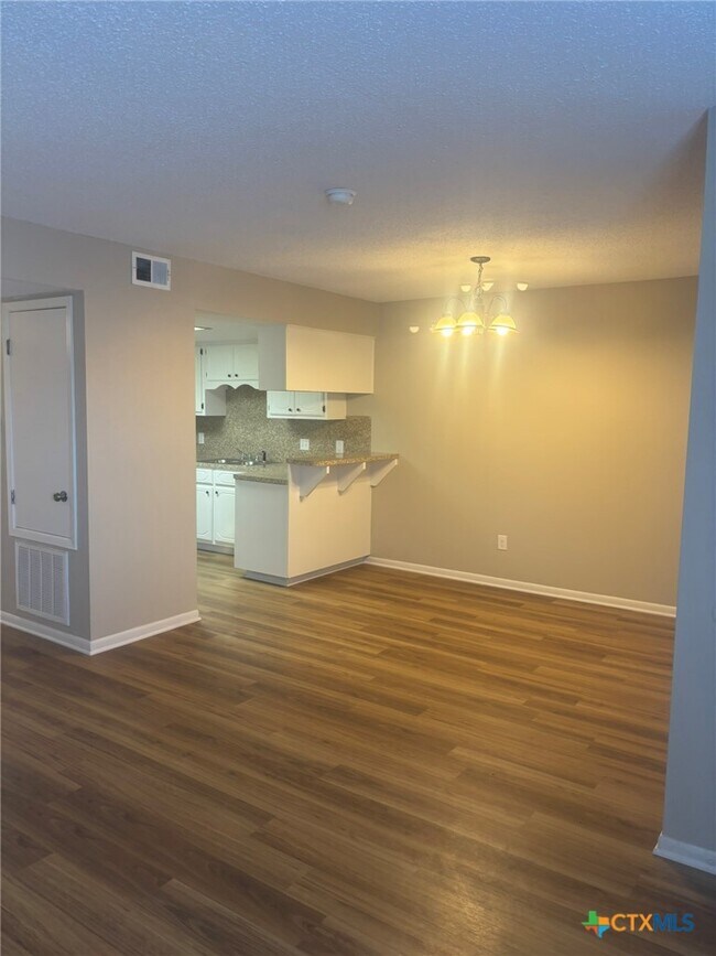 Foto del edificio - 104 Milann St