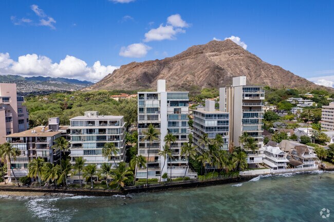 Aerial Photo - 3003 Kalakaua Ave