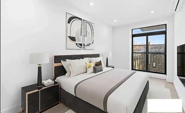 Foto del edificio - 1 bedroom in BROOKLYN NY 11237