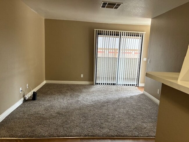 Interior Photo - Mandalay Bay Apartments