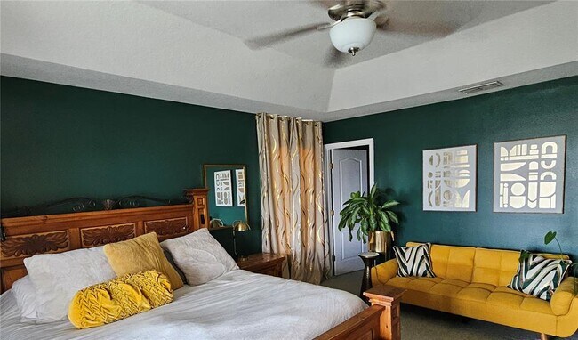 Foto del edificio - 712 Henley Cir