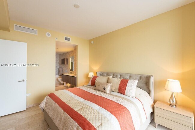 Foto del edificio - 68 SE 6th St