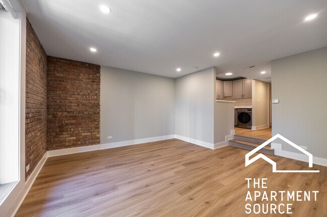 Foto del edificio - 1223 N La Salle Dr