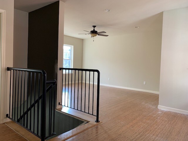 Building Photo - 222 Muench St