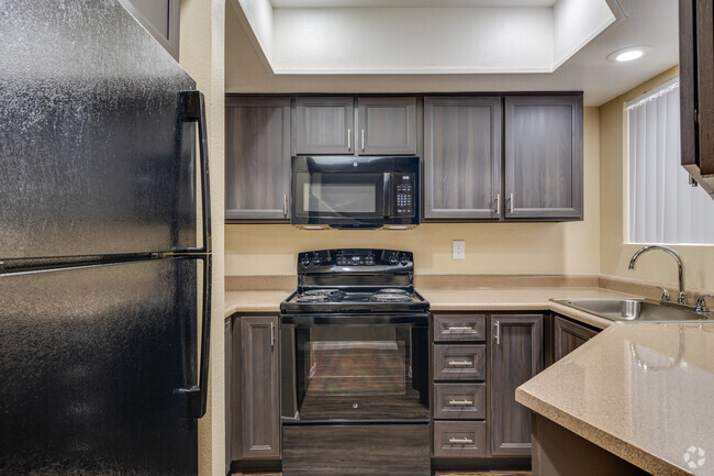 Interior Photo - Acoma Thunderbird Townhomes