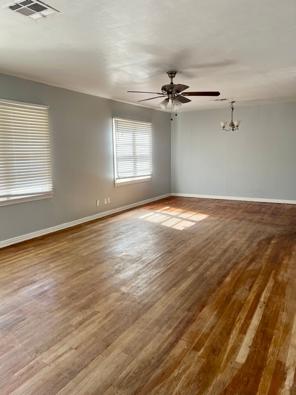 Building Photo - 901 Avenue C