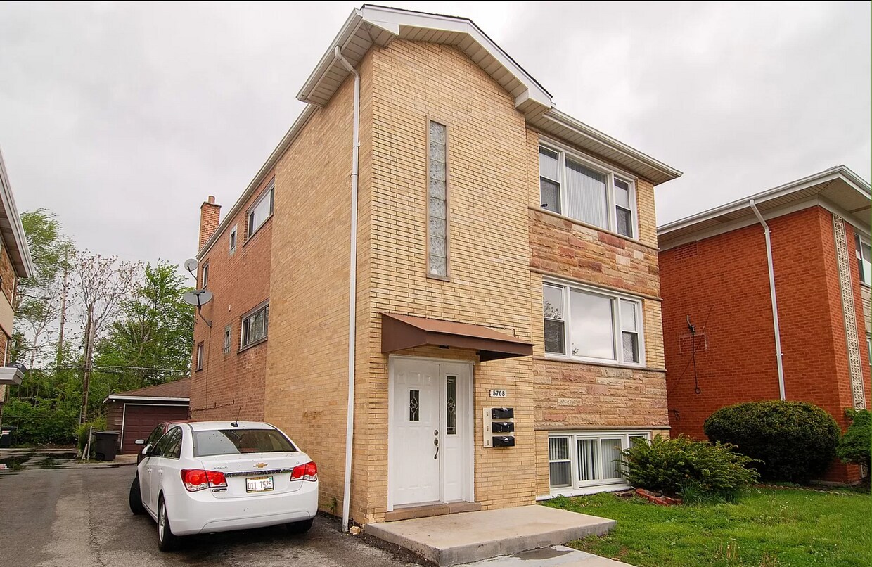 5708 W Park Ave Unit 2, Cicero, IL 60804 5708 W Park Ave Cicero, IL