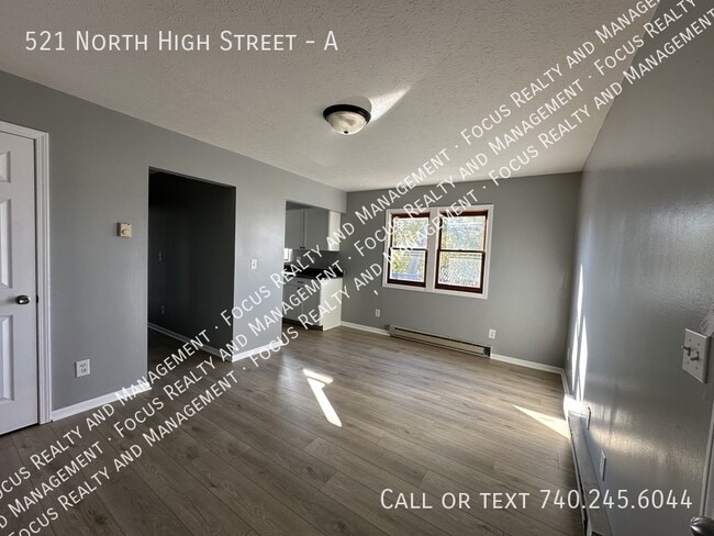 Building Photo - 521 N High St