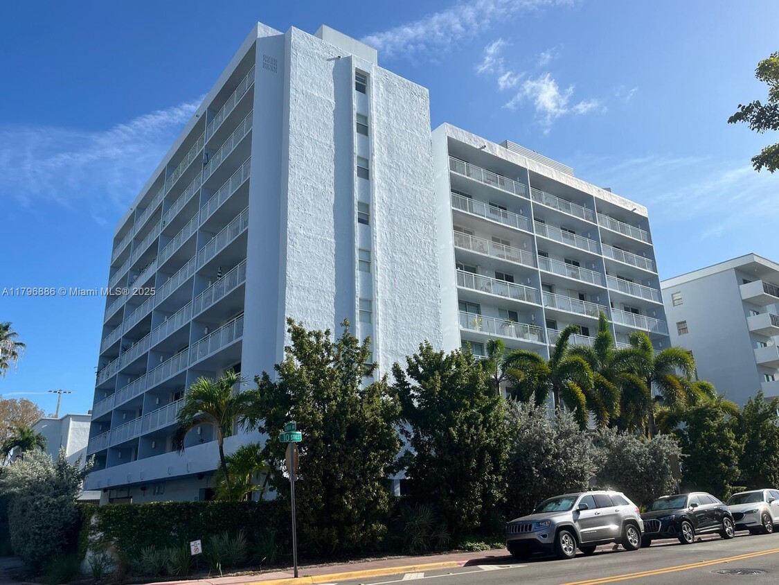 Foto principal - 1045 10th St