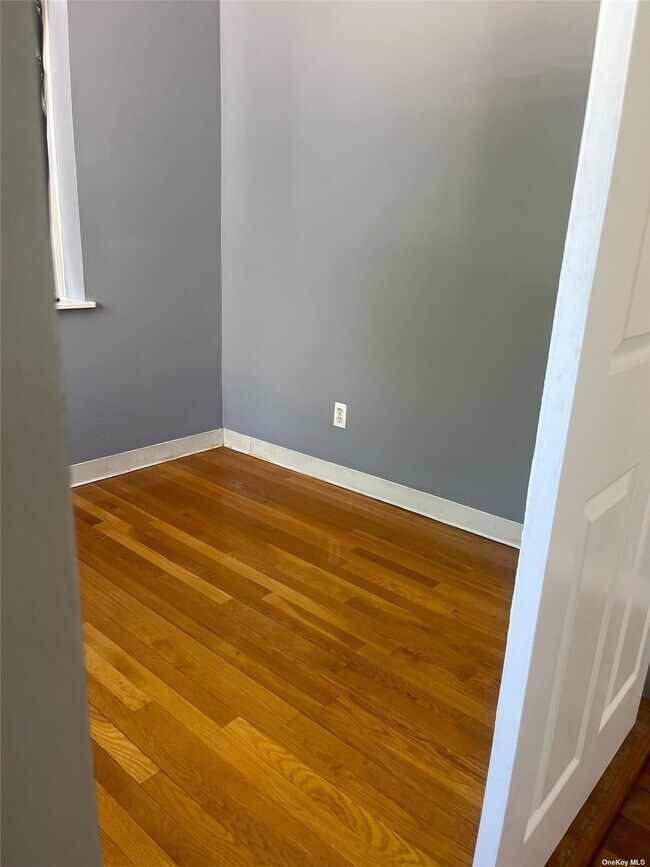 Foto del edificio - 25-12 14th Pl