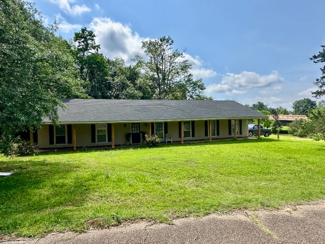 Photo - 221 Pecan Hill Dr House