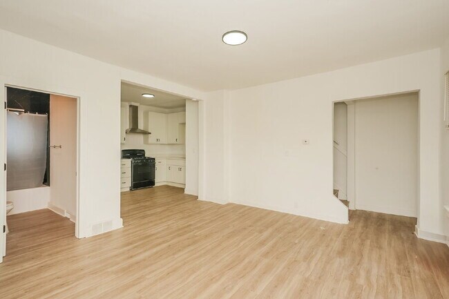 Foto del edificio - 3444 W 135th St