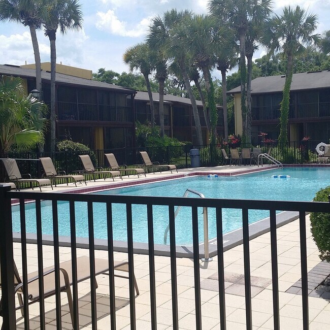 Foto del edificio - 1/1 MOVE IN SPECIALS - SODO AREA, POOL, LA...