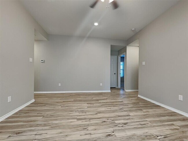 Building Photo - 17588 Rosewood Manor Ln