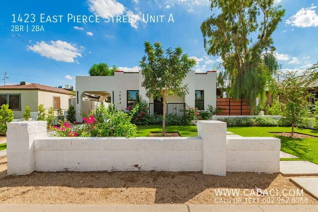 Foto del edificio - 1423 E Pierce St