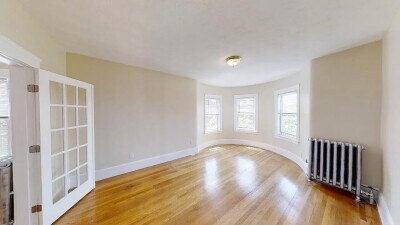 Building Photo - 303 Tappan St
