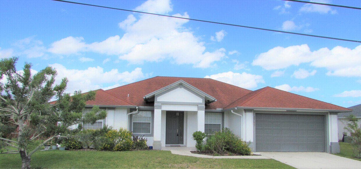 2749 SW Backton Ave, Port Saint Lucie, FL 34987 House for Rent in