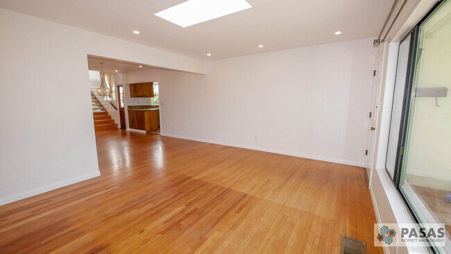 Foto del edificio - Downtown/Harbor Views!