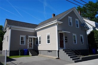 Building Photo - 45 Cottage St