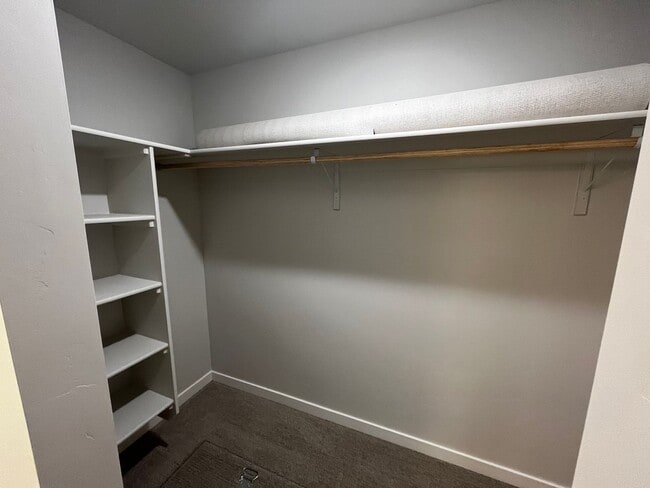 Building Photo - Delano Home: Modern Style Home for Rent in...