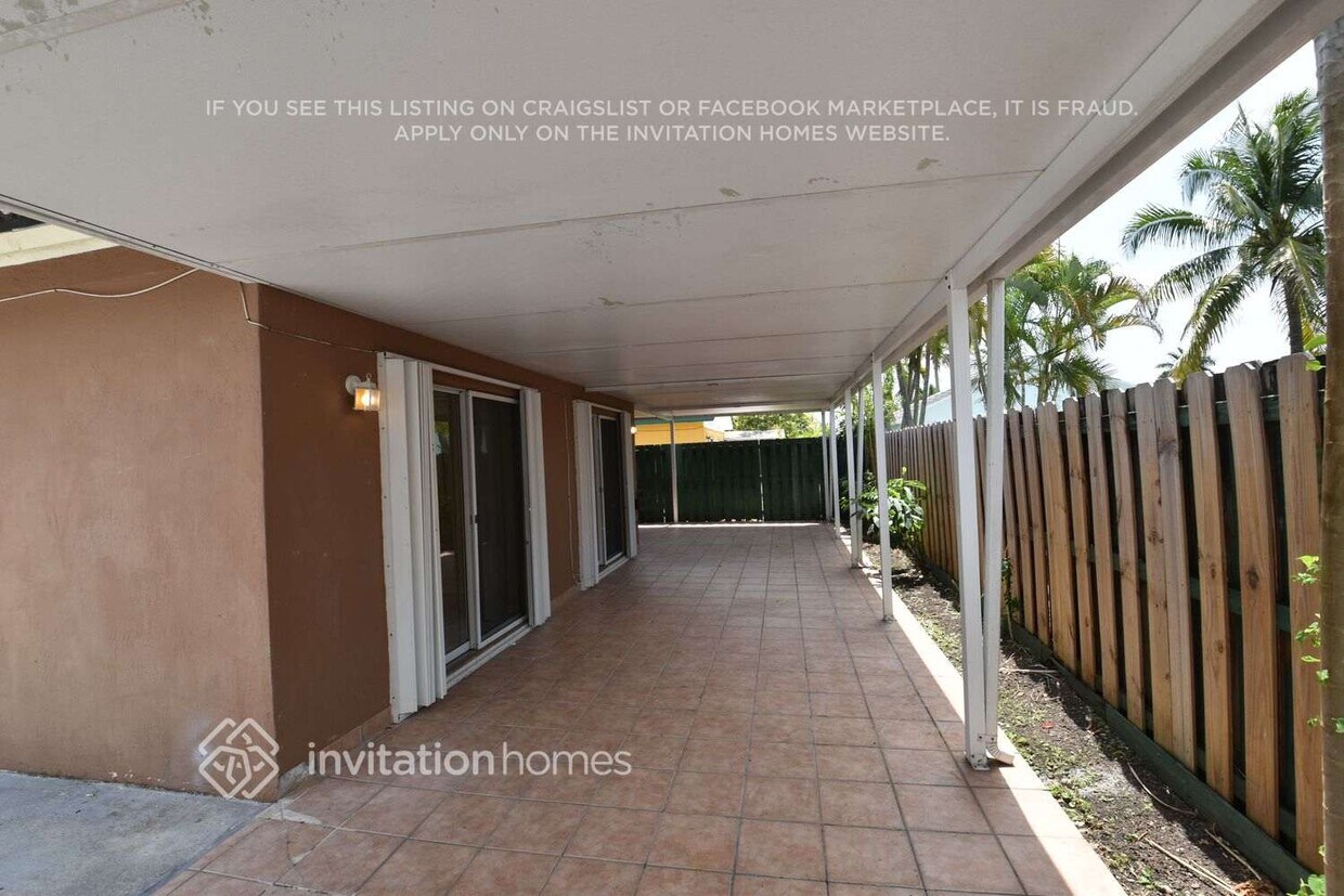 Foto del edificio - 17086 SW 143rd Ct