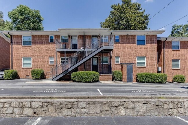 Foto del edificio - 4282 Roswell Rd NE