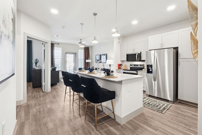 Building Photo - Promenade Apartments