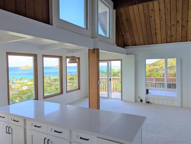 Foto del edificio - 67 'A' Aalapapa Pl