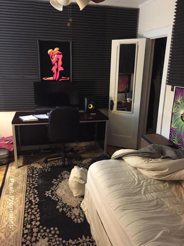 Building Photo - 1156 W Montana St