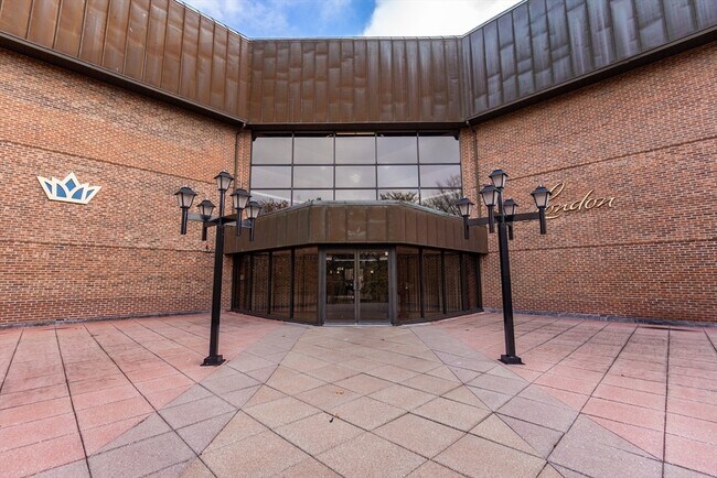 Foto del edificio - 404 Paradise Rd