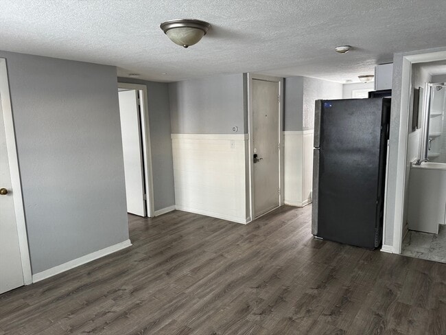 Building Photo - 34 Irving St