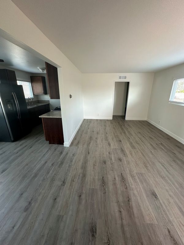 Foto del edificio - 3212 W Cabot Dr