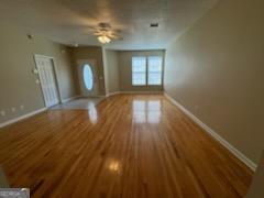 Building Photo - 205 Royal Palms Ave