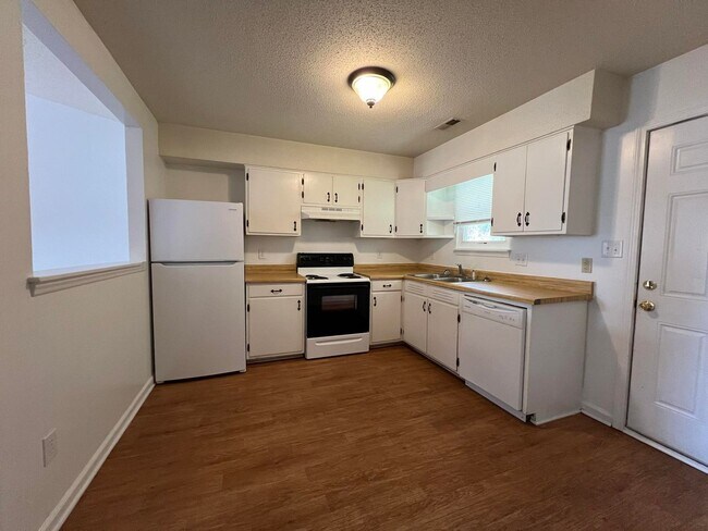 Building Photo - 1711 Wine Press Ct