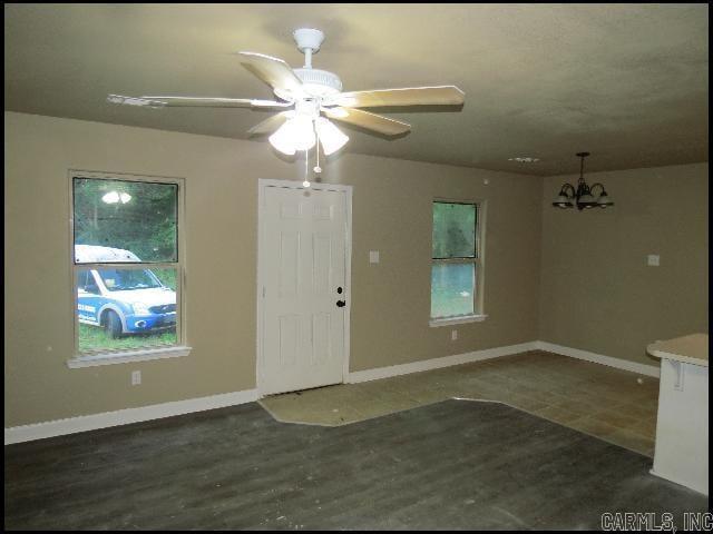 Foto del edificio - 185 Charles Dr