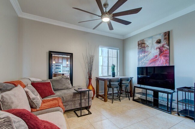 Building Photo - 15 Via Mantova