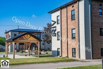 Building Photo - 1823 Griswold Dr