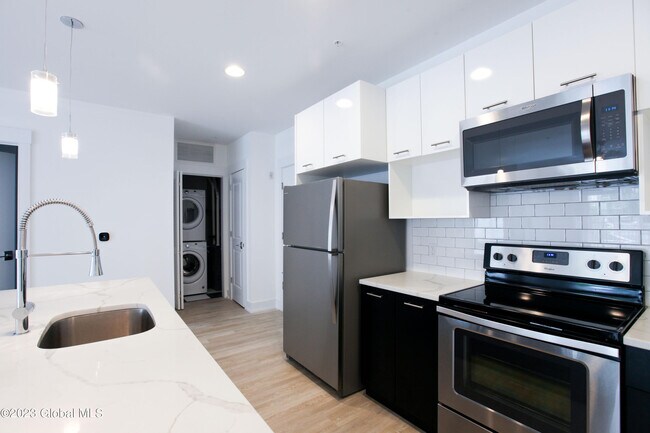 Foto del edificio - 25 Whistler Ct
