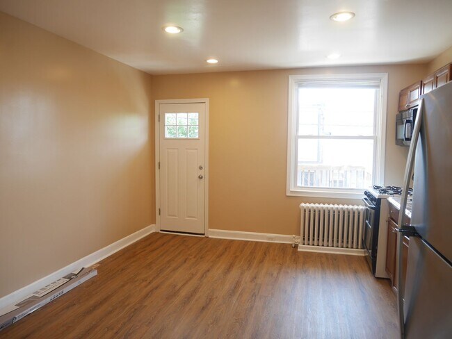 Building Photo - Charming Home in the Heart of Baltimore!