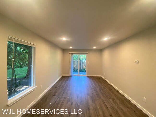 Building Photo - 2 br, 1 bath House - 12208 NE 147th Pl Uni...