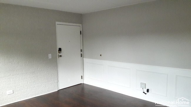 Building Photo - 9911 W 58th Street Unit 2