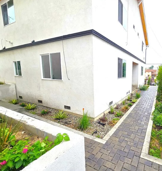 Building Photo - 2516 Malabar St