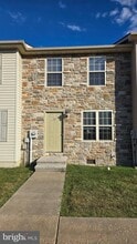 Building Photo - 32 Genesis Dr